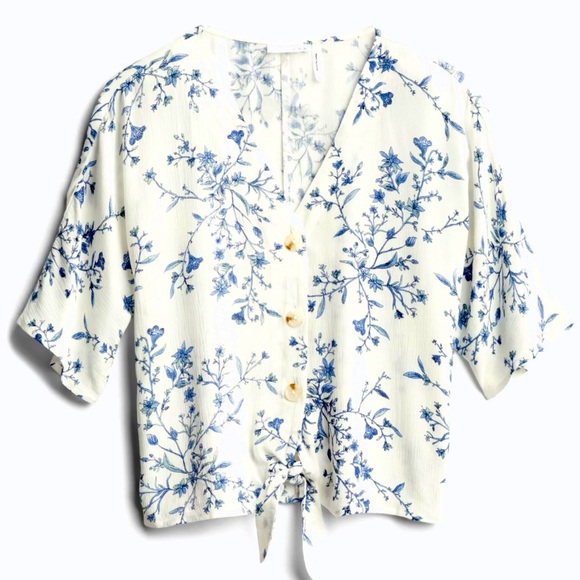 Elayne Tie Front Top - Picture 1 of 7